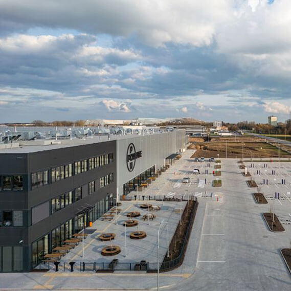 Oficialus gamyklos atidarymas